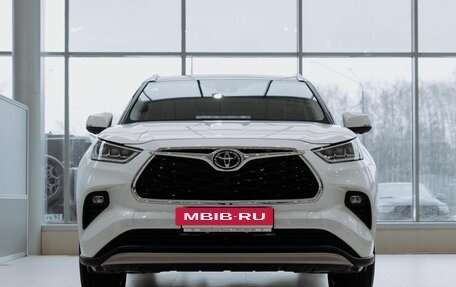 Toyota Highlander, 2026 год, 6 490 000 рублей, 2 фотография