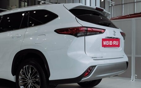 Toyota Highlander, 2026 год, 6 490 000 рублей, 9 фотография