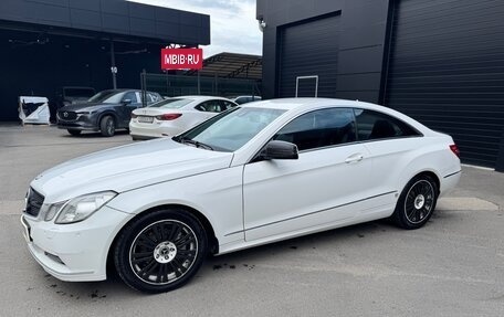 Mercedes-Benz E-Класс, 2013 год, 1 290 000 рублей, 9 фотография