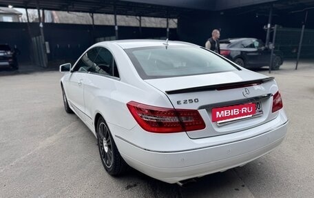 Mercedes-Benz E-Класс, 2013 год, 1 290 000 рублей, 7 фотография