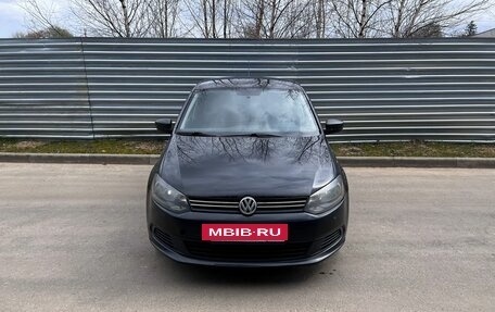 Volkswagen Polo VI (EU Market), 2010 год, 395 000 рублей, 2 фотография