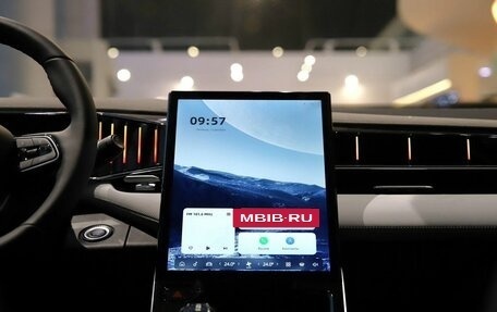 Geely Atlas, 2025 год, 4 080 990 рублей, 12 фотография