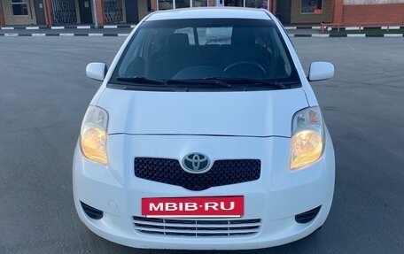 Toyota Yaris III рестайлинг, 2008 год, 220 000 рублей, 2 фотография
