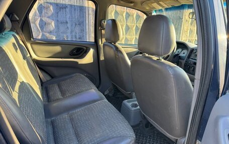 Ford Escape II, 2001 год, 252 000 рублей, 6 фотография