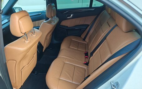 Mercedes-Benz E-Класс, 2012 год, 1 800 000 рублей, 7 фотография