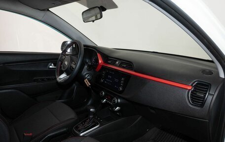 KIA Rio IV, 2021 год, 1 798 000 рублей, 6 фотография