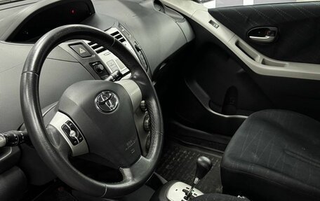 Toyota Yaris III рестайлинг, 2007 год, 699 900 рублей, 8 фотография