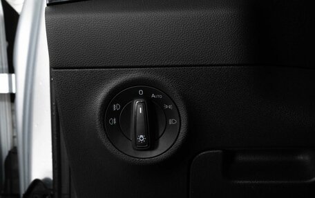 Skoda Karoq I, 2021 год, 2 200 000 рублей, 18 фотография