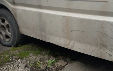 Mazda Bongo IV, 2001 год, 200 000 рублей, 2 фотография