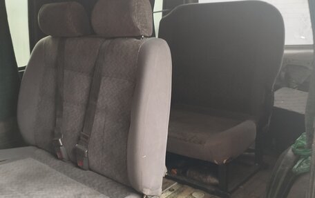 Mazda Bongo IV, 2001 год, 200 000 рублей, 5 фотография