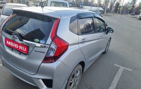 Honda Fit III, 2014 год, 910 000 рублей, 6 фотография