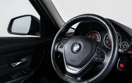 BMW 3 серия, 2014 год, 1 990 000 рублей, 13 фотография