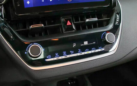 Toyota Corolla, 2022 год, 1 390 000 рублей, 11 фотография