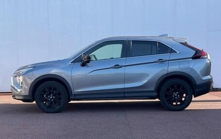 Mitsubishi Eclipse Cross, 2022 год, 1 820 000 рублей, 8 фотография