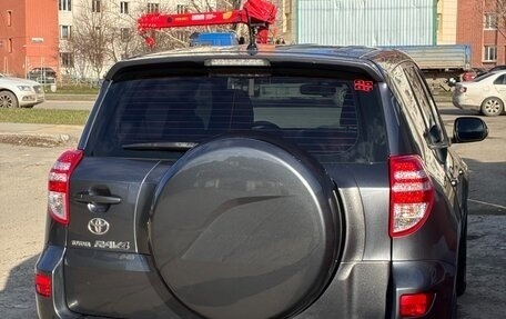 Toyota RAV4, 2010 год, 1 750 000 рублей, 2 фотография