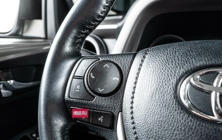 Toyota RAV4, 2017 год, 2 490 000 рублей, 16 фотография