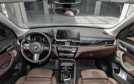 BMW X1, 2022 год, 2 000 000 рублей, 9 фотография