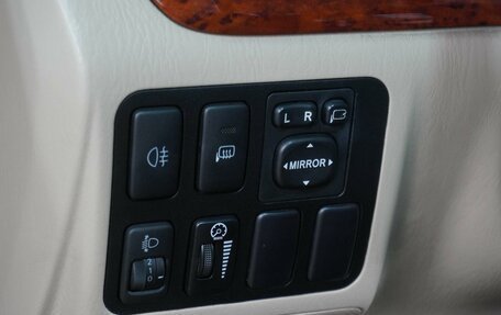 Toyota Land Cruiser Prado 120 рестайлинг, 2007 год, 2 339 000 рублей, 14 фотография