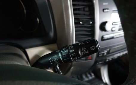 Toyota Land Cruiser Prado 120 рестайлинг, 2007 год, 2 339 000 рублей, 15 фотография