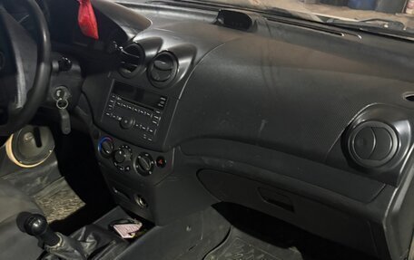 Chevrolet Aveo III, 2010 год, 115 000 рублей, 5 фотография