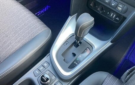 Toyota Yaris Cross, 2023 год, 1 890 099 рублей, 17 фотография