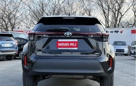 Toyota Yaris Cross, 2023 год, 1 589 099 рублей, 6 фотография