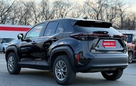 Toyota Yaris Cross, 2023 год, 1 589 099 рублей, 5 фотография