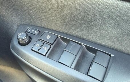 Toyota Yaris Cross, 2023 год, 1 589 099 рублей, 21 фотография