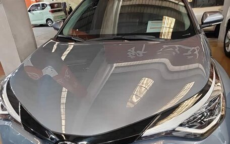 Toyota C-HR I рестайлинг, 2022 год, 1 720 000 рублей, 4 фотография