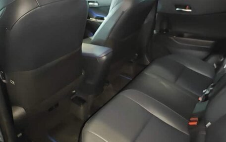 Toyota C-HR I рестайлинг, 2022 год, 1 720 000 рублей, 8 фотография