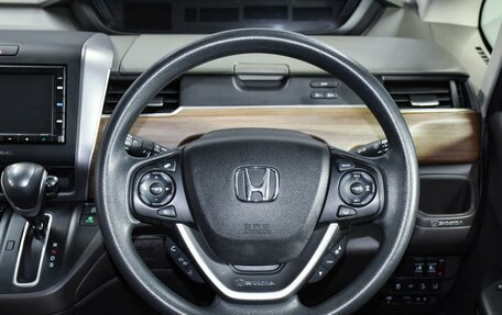 Honda Freed II, 2019 год, 1 499 000 рублей, 13 фотография