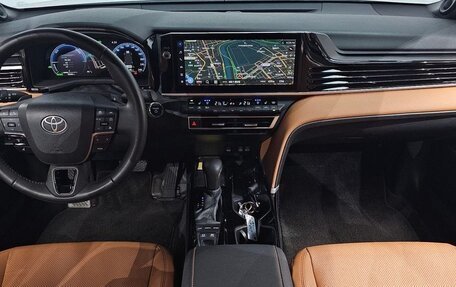 Toyota Camry, 2025 год, 6 350 000 рублей, 7 фотография