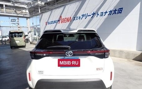 Toyota Yaris Cross, 2023 год, 1 750 099 рублей, 5 фотография