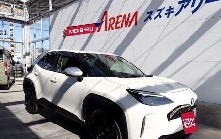 Toyota Yaris Cross, 2023 год, 1 750 099 рублей, 3 фотография