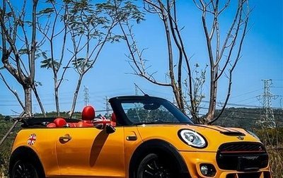 MINI Cabrio, 2019 год, 1 900 000 рублей, 1 фотография