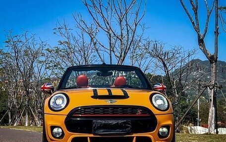 MINI Cabrio, 2019 год, 1 900 000 рублей, 2 фотография