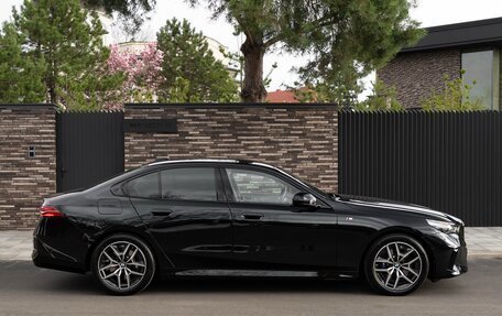 BMW 5 серия, 2025 год, 7 000 000 рублей, 5 фотография