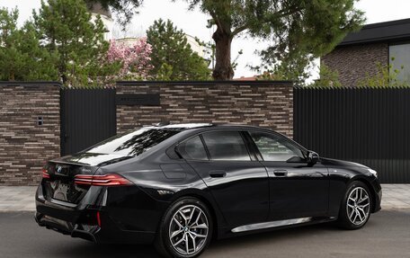 BMW 5 серия, 2025 год, 7 000 000 рублей, 7 фотография