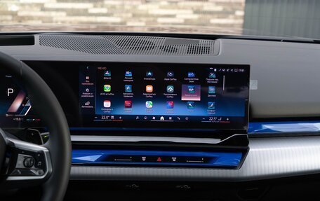 BMW 5 серия, 2025 год, 7 000 000 рублей, 21 фотография