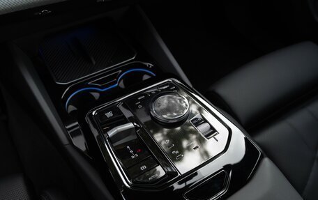 BMW 5 серия, 2025 год, 7 000 000 рублей, 22 фотография