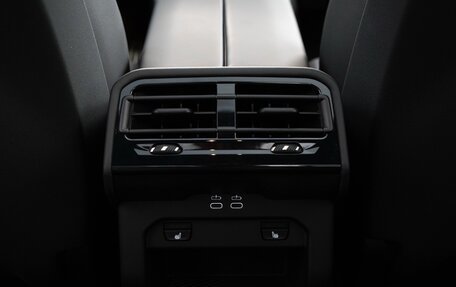 BMW 5 серия, 2025 год, 7 000 000 рублей, 34 фотография