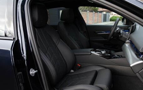 BMW 5 серия, 2025 год, 7 000 000 рублей, 30 фотография