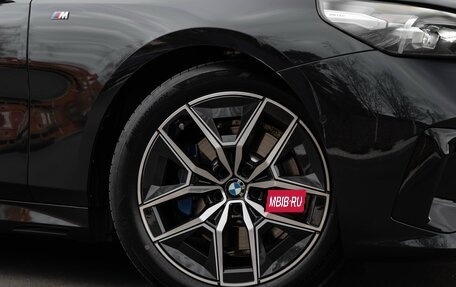 BMW 5 серия, 2025 год, 7 000 000 рублей, 39 фотография