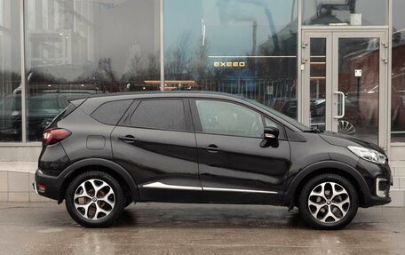 Renault Kaptur I рестайлинг, 2018 год, 1 650 000 рублей, 4 фотография