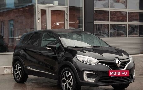 Renault Kaptur I рестайлинг, 2018 год, 1 650 000 рублей, 3 фотография