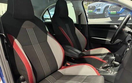 Skoda Rapid I, 2018 год, 936 000 рублей, 15 фотография