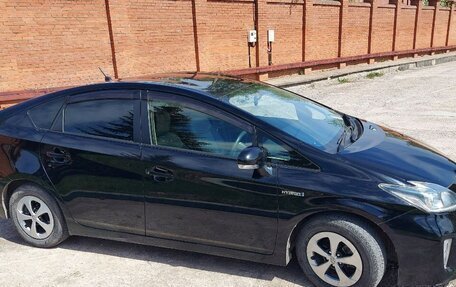 Toyota Prius, 2015 год, 1 200 000 рублей, 8 фотография