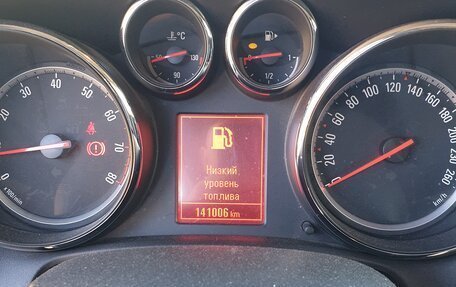 Opel Astra J, 2013 год, 740 000 рублей, 7 фотография