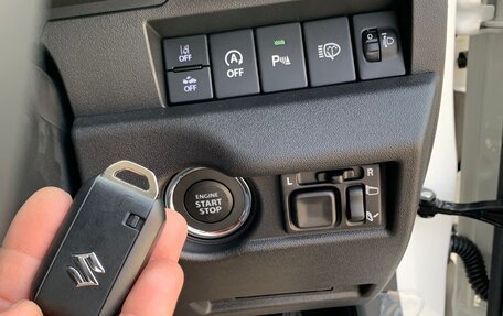 Suzuki Jimny, 2025 год, 2 400 000 рублей, 12 фотография