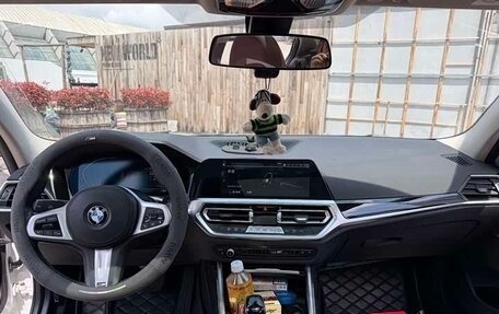 BMW 3 серия, 2022 год, 2 800 000 рублей, 11 фотография